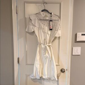 Adria Moss White Ruffle Lace Yoke Tie-Waist Dress.  Size S.  NWT!